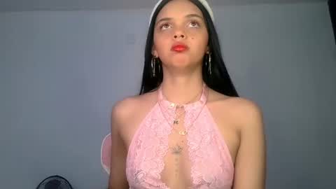 mia lucy 21 online show from June 26, 4:51 am