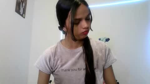 Snapshot of mia_lucy_21 chatting on October 17, 2:10 pm mia lucy 21 online show from October 17, 2:10 pm