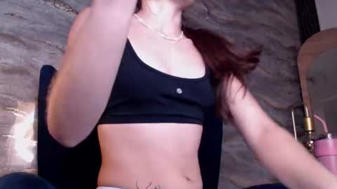 mia_luxor online show from July 28, 3:21 pm