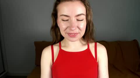 Mia online show from July 1, 6:44 am