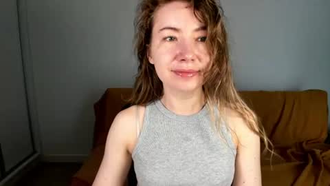 Mia online show from June 16, 6:28 am