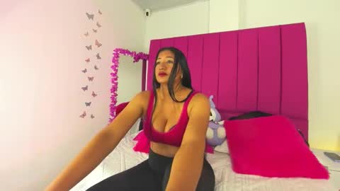 MiaMiller online show from January 31, 7:11 pm