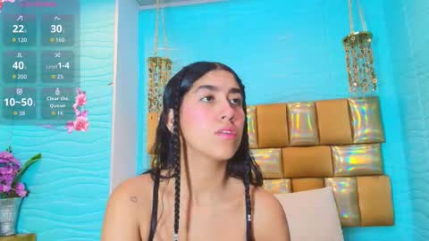 mia montess online show from November 24, 12:37 pm