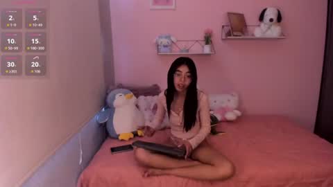 Mia online show from July 28, 6:53 pm