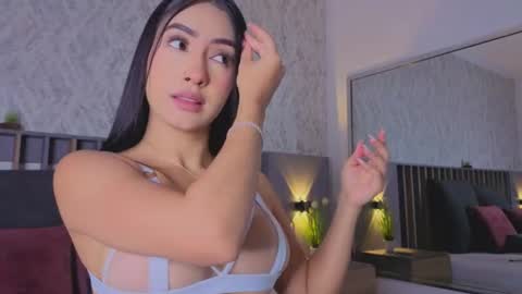 MIa online show from June 25, 2:11 pm