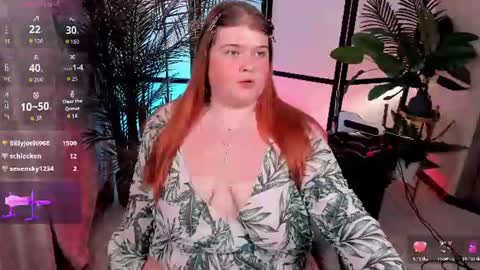 Sweet Mia online show from July 28, 7:39 pm