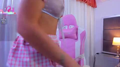 Yessica online show from June 24, 11:39 am