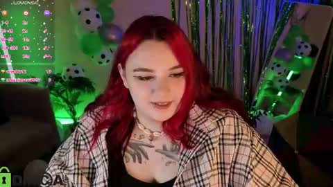 Mia online show from June 19, 1:44 am