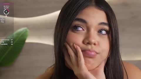 mia_rosalie online show from July 24, 2:09 am