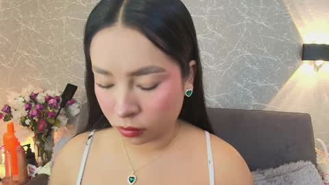 Mia Roux online show from February 24, 6:47 pm