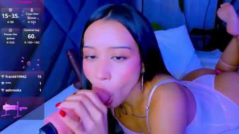 Mia online show from May 3, 6:36 pm