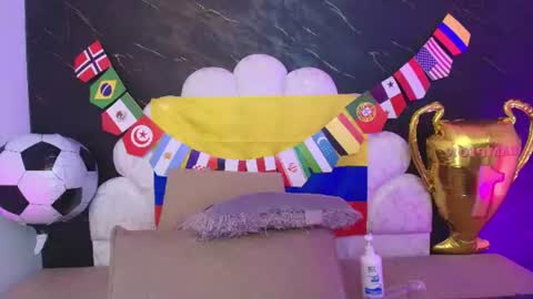 Mia online show from July 1, 12:14 pm