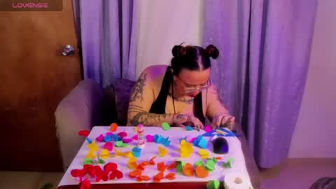mia red hair molly short hair online show from June 20, 12:50 am