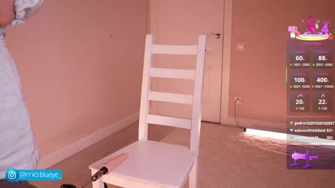 miablueye online show from February 26, 7:50 pm