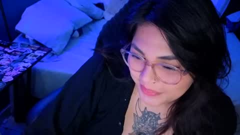 Mia online show from July 22, 1:08 am