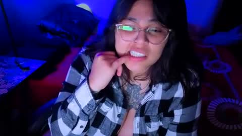 Mia online show from June 23, 4:42 am