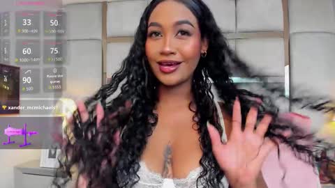 Call me Mia online show from December 21, 9:54 pm