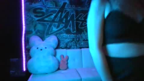 miaellababy online show from October 6, 1:56 am