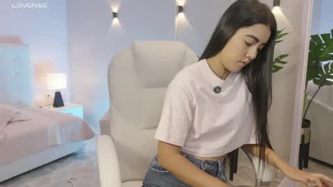 Mia Gomez online show from September 20, 1:36 pm