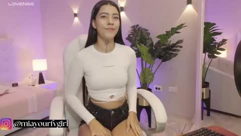 Mia Gomez online show from September 11, 1:34 pm