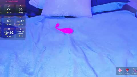 miagomezx online show from May 4, 10:05 pm
