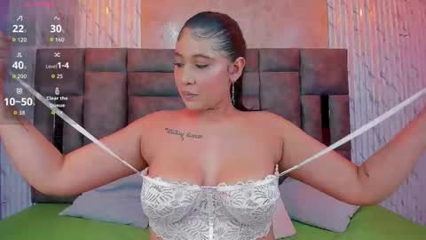 Snapshot of miah_palacio chatting on September 11, 4:03 am MIAH PALACIO online show from September 11, 4:03 am
