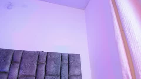 miah new independent model acount online show from November 5, 3:19 am