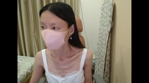 miahchan68 online show from July 15, 12:21 pm