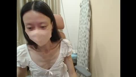 miahchan68 online show from July 25, 4:27 pm