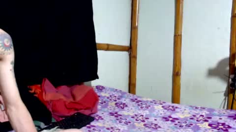 Mia  Sam online show from July 10, 10:47 pm