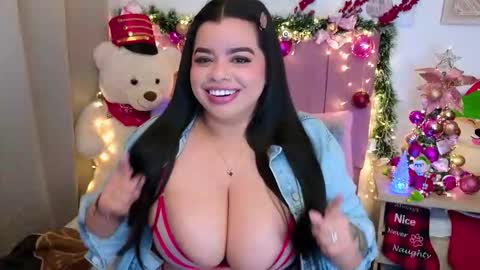 Miah Joness online show from December 16, 12:18 am