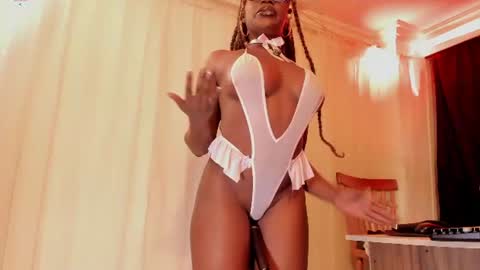 Mia online show from July 15, 12:27 am