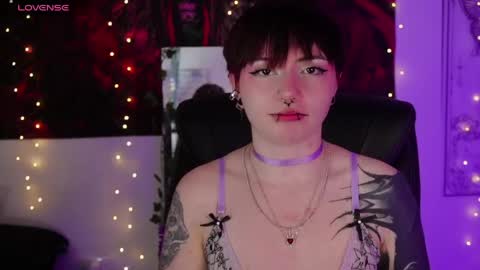 Lili online show from April 25, 3:08 am