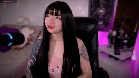 Lili online show from August 4, 2:18 am