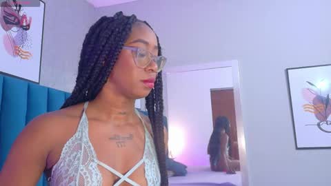 Mia  online show from May 2, 12:22 pm