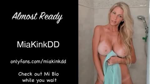 Mia online show from June 14, 2:30 pm