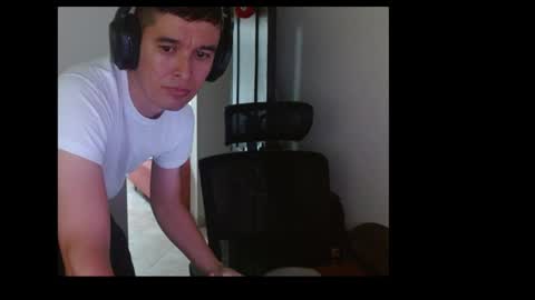miaou_miaou online show from May 24, 6:47 pm