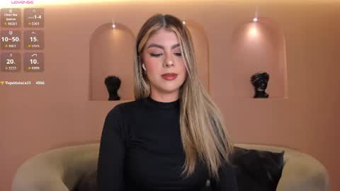 Mia Silva online show from July 8, 11:13 am