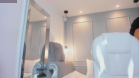 Mia  online show from February 14, 5:54 am