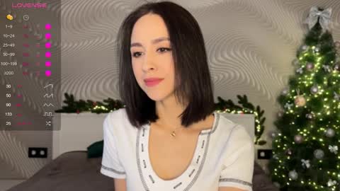 Mia online show from January 13, 6:21 am