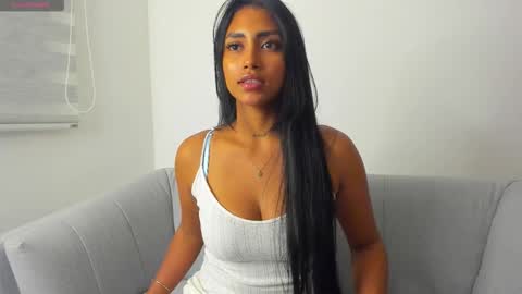 Mia Velvet  online show from December 2, 5:48 am