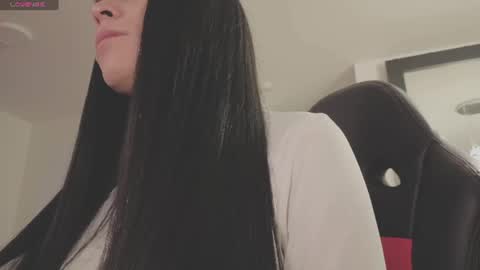 Mia online show from July 12, 11:19 pm