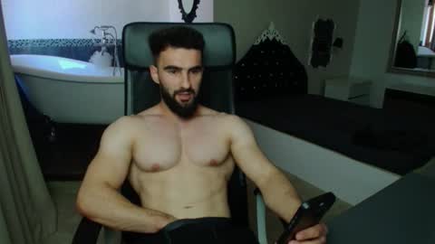 MicahLane online show from June 18, 9:14 am