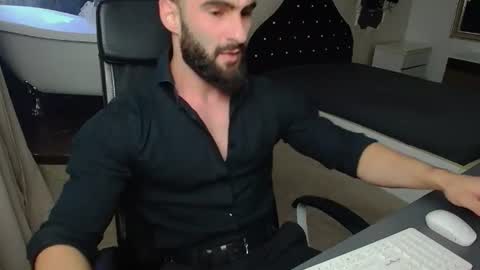 MicahLane online show from July 8, 4:16 am