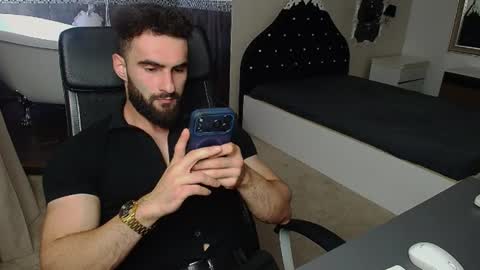 MicahLane online show from July 28, 5:16 am