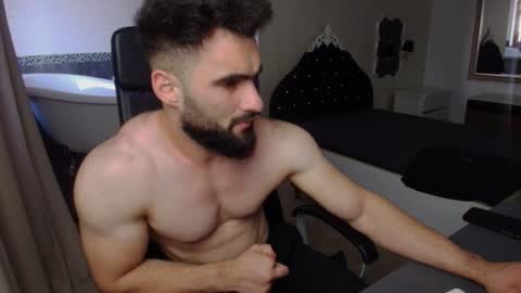 MicahLane online show from June 17, 4:39 am