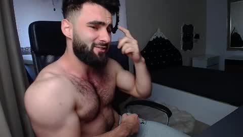 MicahLane online show from April 29, 4:39 am