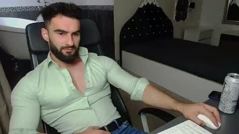 MicahLane online show from July 27, 5:05 am