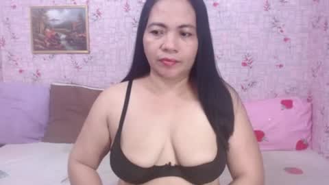 micasantos online show from July 12, 9:12 am