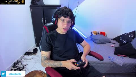 michael independent model  online show from March 4, 1:01 am